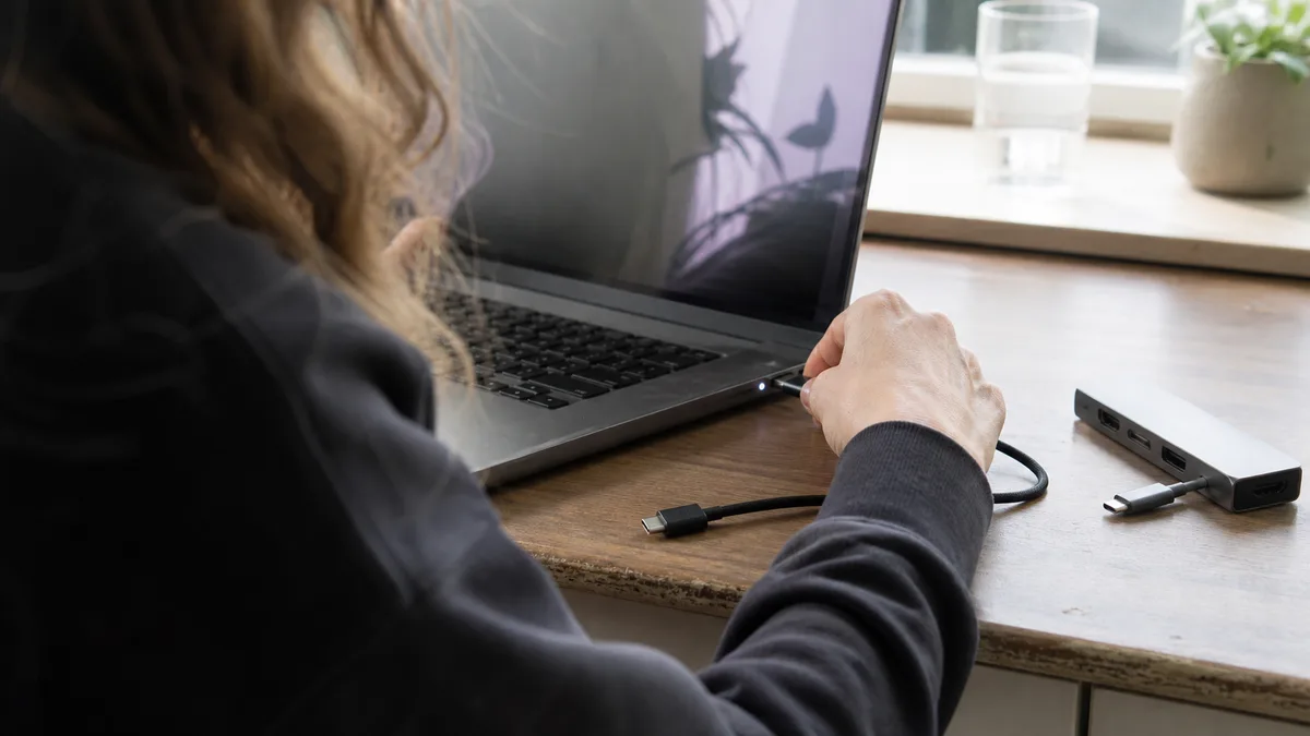 Jak dlouho trvá oprava iPhonu, MacBooku nebo iPadu